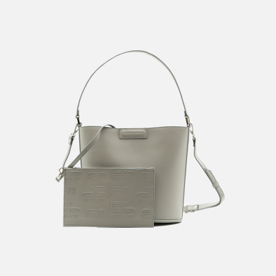 White Buffalo Product - بند بلند دارد<br>طول 29cm<br>ارتفاع 25cm<br>عمق 7cm<br> - تصویر 4