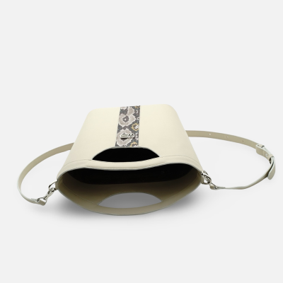 White Buffalo Product - بند بلند دارد<br>طول 24cm<br>ارتفاع 18cm<br>عمق 10cm<br> - تصویر 18