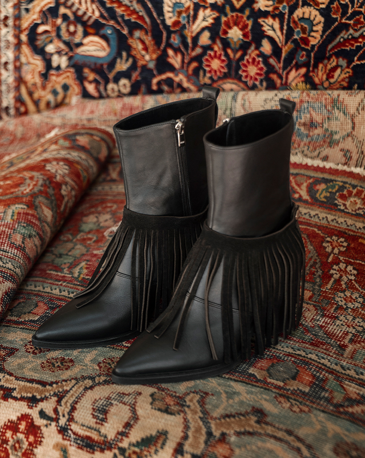 White Buffalo Leather Shoes and Bags - کیف و کفش چرم بوفالو سفید همه کفش ها