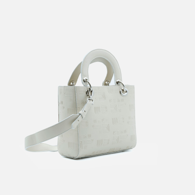 White Buffalo Product - بند بلند دارد<br>طول 21cm<br>ارتفاع 18cm<br>عمق 8cm<br>